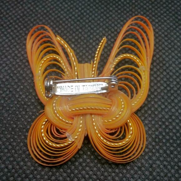 Vintage Bamboo Butterfly Brooch Quilled Pin Handmade Taiwan Abstract Insect 70's - Picture 5 of 12